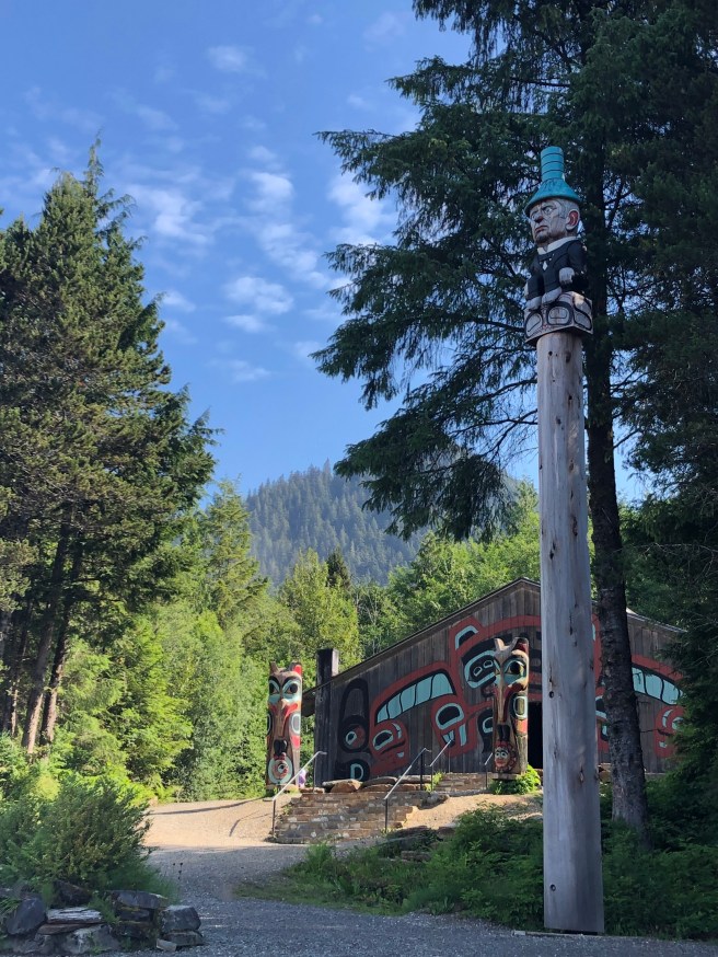 lOLFaDQnQJ2YLUeYVOxlnQ